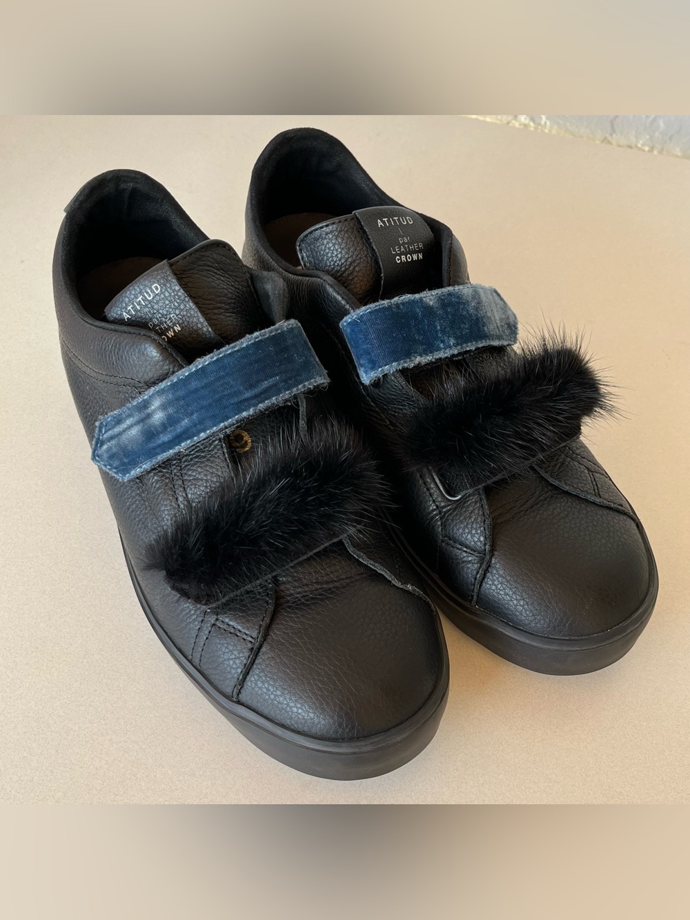 Women’s Black Atitud Leather Crown Donna Cervo Fur Trim & Velvet Strap Sneakers